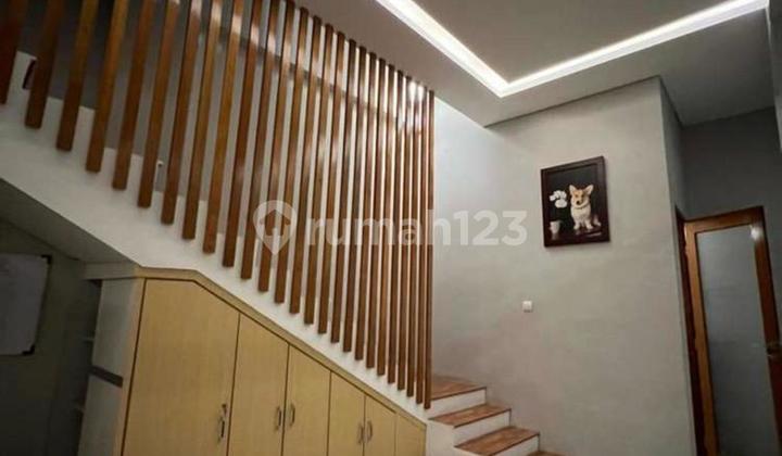 Commercial Business Shop Commercial Business Shop with City View of Medan 2