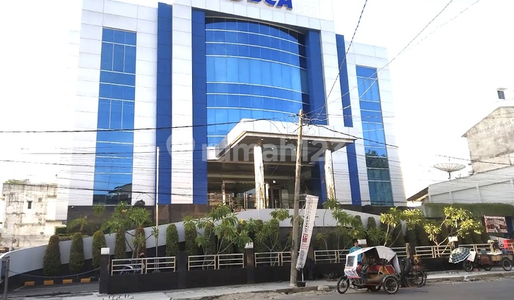 Disewakan Ruko Bisnis Gandeng jalan Asia Dekat Bank BCA Disewakan Ruko Bisnis Gandeng jalan Asia Dekat Bank BCA