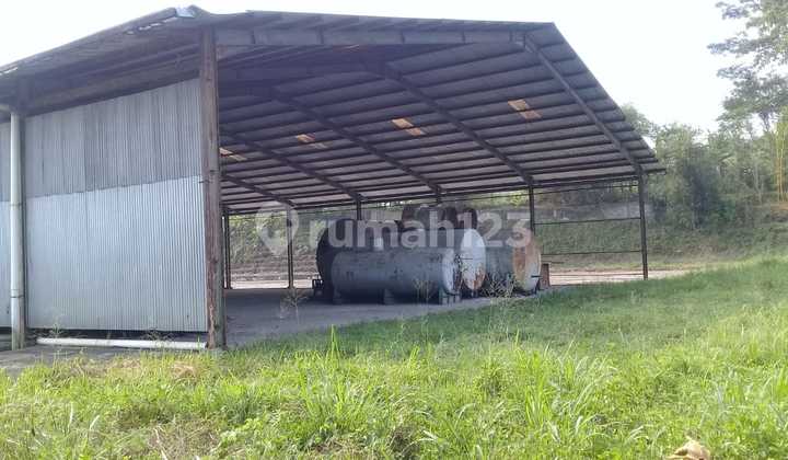 Dijual Tanah Berikut Pabrik Kayu