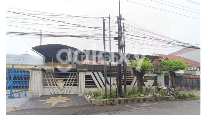 Old House Land Count at 0 Jalan Raya Sukomanunggal Jaya, West Surabaya 1