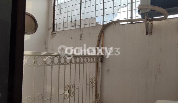 Rumah di Lebak Indah, Surabaya Timur 2