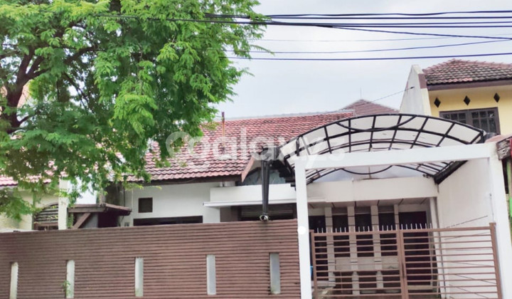 Dijual Rumah Siap Huni di Darmo Sentosa Raya, Dekat Mayjend Surabaya Barat 1