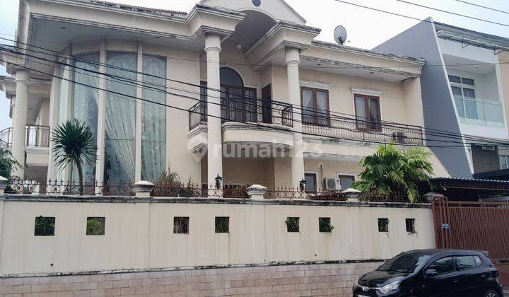Rumah Mewah Nyaman Lokasi Strategis di Citra Garden 1, Kalideres, Jakarta Barat 1