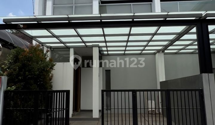 Rumah Mewah Full Furnished di BKR Bandung 1