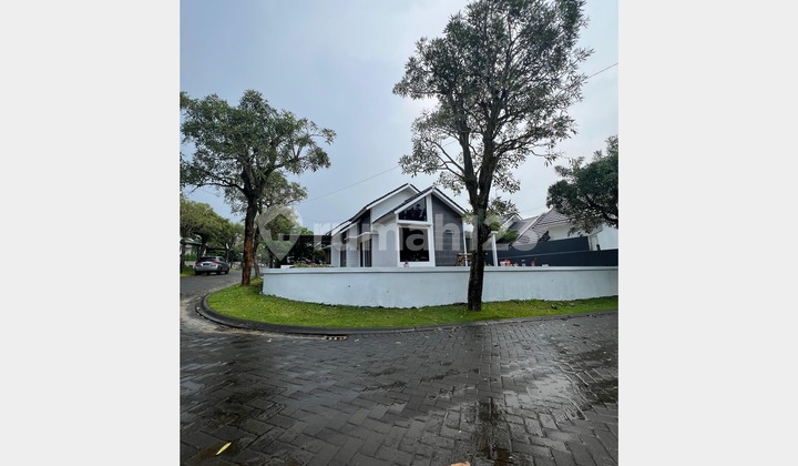 Rumah HOOK Mewah di Cluster Aurora BSB Village, 236 m², Kota Semarang 1