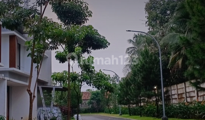 Jual Cepat Rumah Bagus Depan Kampus Esa Unggul Citra Raya 2