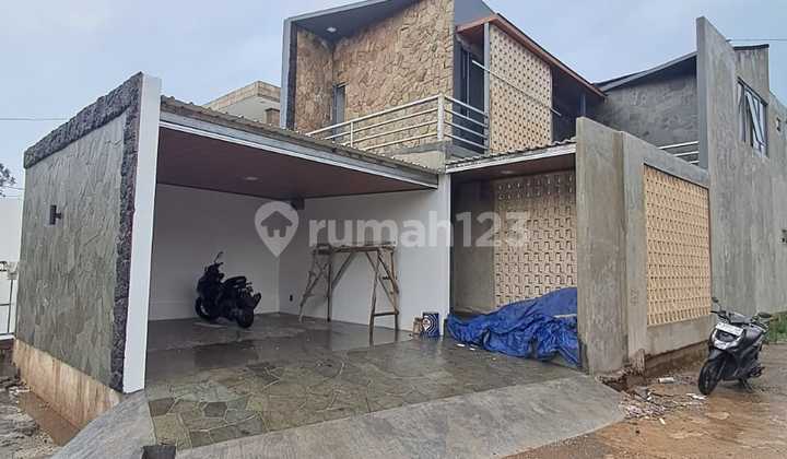 Ready-to-Occupy House in Pagedangan Tangerang, Flood-Free Strategic Location