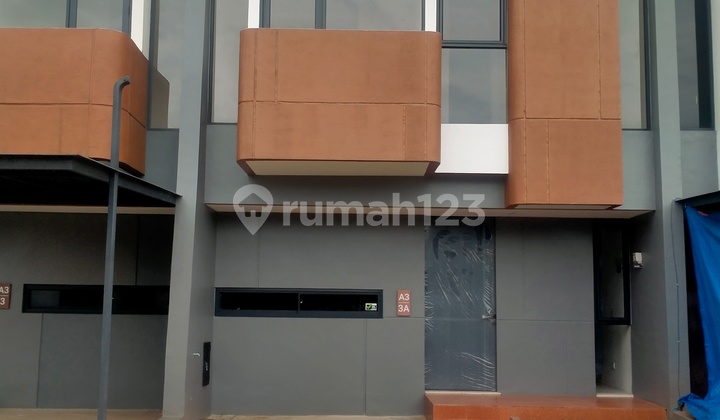For Sale Ready-to-Occupy 2-Storey House in Legok Tangerang Flood-Free Location