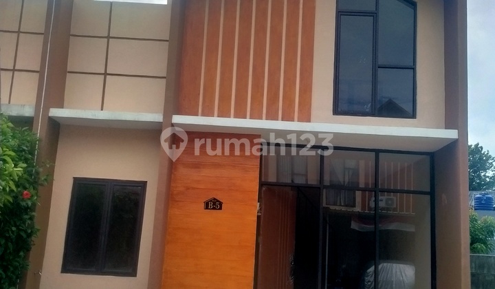 Dijual Rumah Siap Huni Royal Ciakar Permai 2 Bebas Banjir Lokasi Strategis Dekat Citra Raya Tangerang