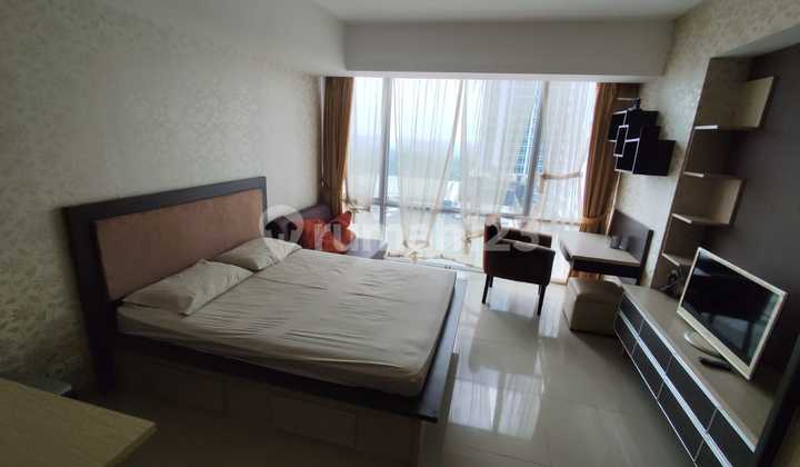 For Rent: Affordable and Lively Studio Apartment in Lippo Karawaci Tangerang, Strategic Location 2