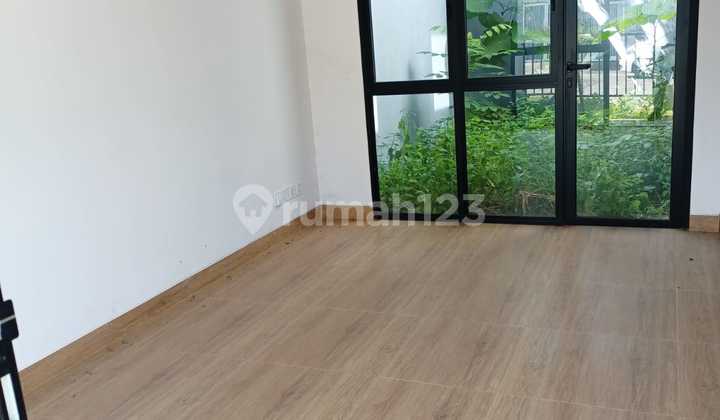 For Sale: Cendana View House, Lippo Karawaci Tangerang, Strategic Location 2