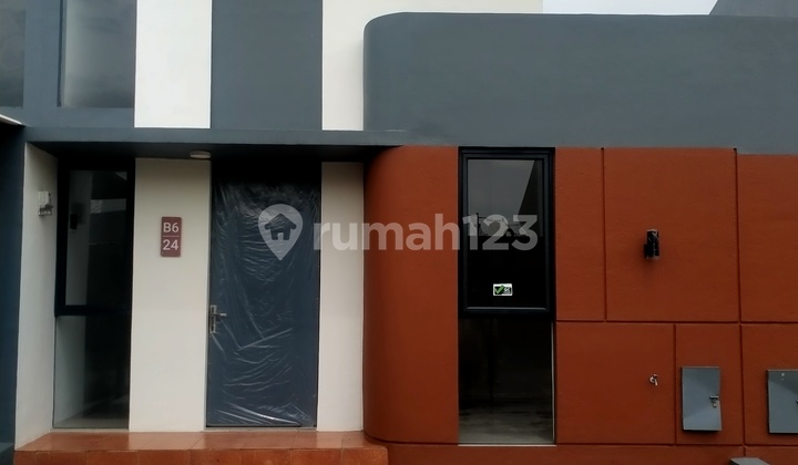 For Sale: 1-Story Ready-to-Occupy House in Legok Tangerang, Flood-Free Location 2