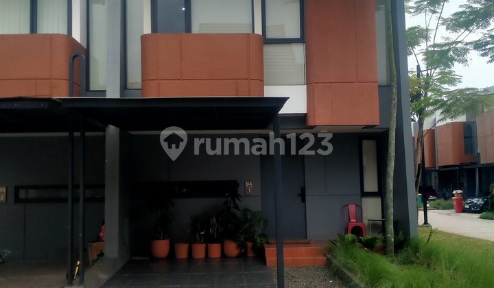 Rumah 2 Lantai Siap Huni Dekat Toll Legok Tangerang dan Stasiun Parung Panjang Rumah 2 Lantai Siap Huni Dekat Toll Legok Tangerang dan Stasiun Parung Panjang