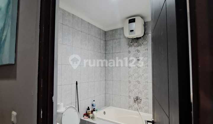 Quick Sale Renovated House Nusaloka BSD 2