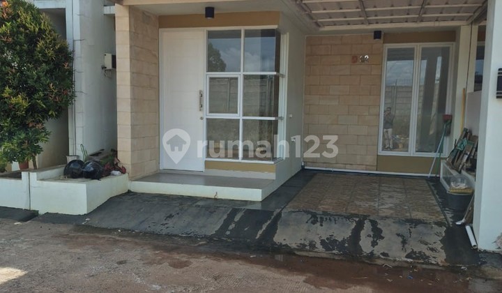 Dijual Rumah Siap Huni di Tria Adara Residence Serpong,