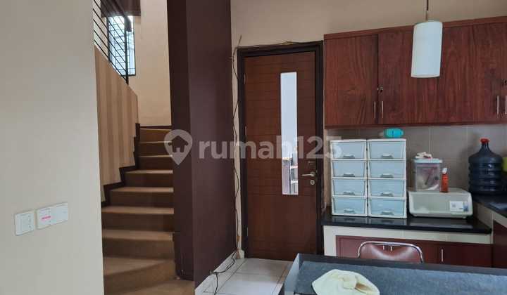 Disewakan Rumah Full Furnished Cluster Giardina The Foresta BSD City Tangerang Disewakan Rumah Full Furnished Cluster Giardina The Foresta BSD City Tangerang