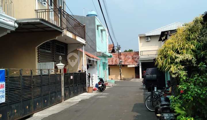 Rumah di Jl. Rawa Simprug Kebayoran Lama 2