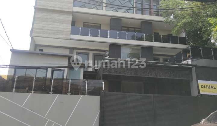 Perkantoran Di Jl. Kemang Utara 