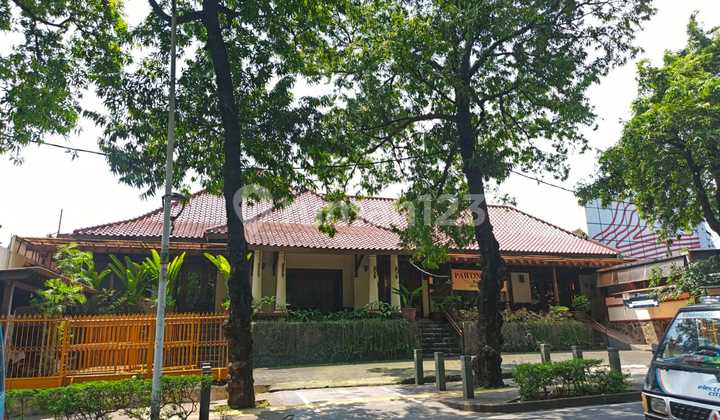 Best Choice! Commercial Space in Kemang Raya