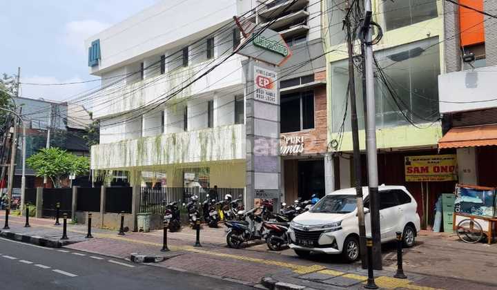 Shop House in Panglima Polim, South Jakarta.