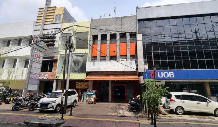 Shop House in Panglima Polim, South Jakarta.