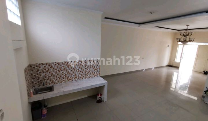 Dijual Rumah Minimalis Di Turangga-cocok Untuk Kantor Dan Bisnis  2