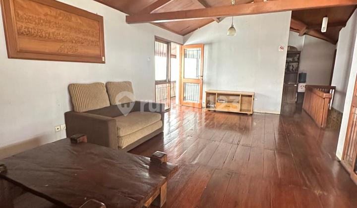 Disewkan Rumah Lokasi Strategis Pusat Kota Di Sayap Tamansari Disewkan Rumah Lokasi Strategis Pusat Kota Di Sayap Tamansari