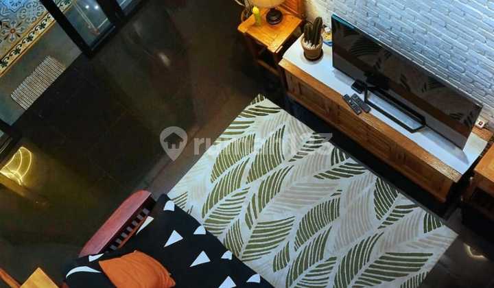 Comfortable and Lush Fully Furnished House Ready to Move In - Dago Pakar Resort 2