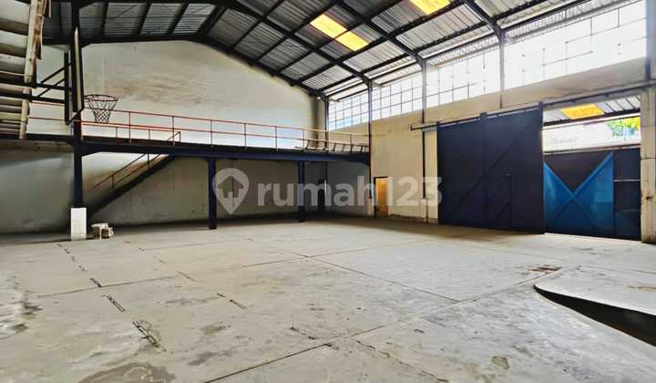 Gudang Di Pungkur-regol ( Mainroad)