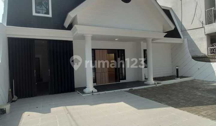Disewakan Rumah 2 Lt Di Sayap Burangrang Lengkong
