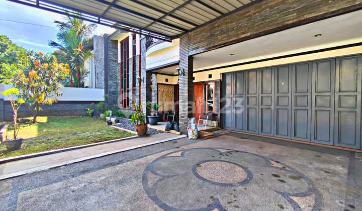 Disewakan Rumah Di Perumahan Batununggal Indah Disewakan Rumah Di Perumahan Batununggal Indah