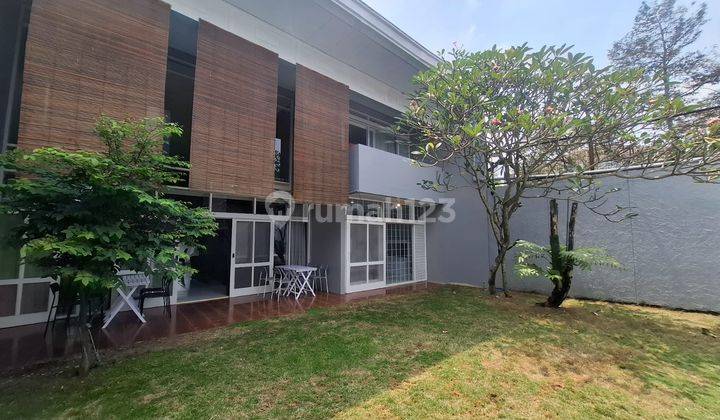 Disewakan Rumah Minimalis 2lt Full Furnish-daerah Setrasari Siap Huni  2