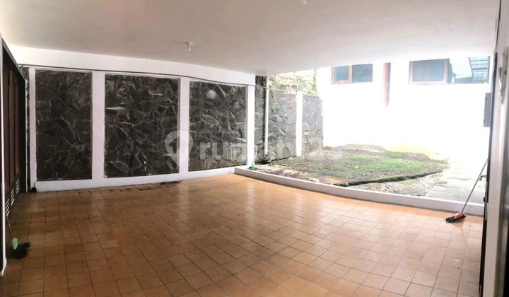 Di Sewakan Rumah Cipaku Indah  2