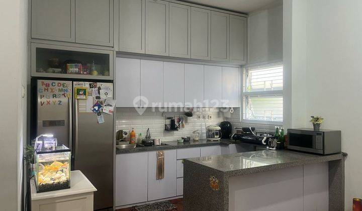Disewakan Rumah Nyaman,asri Dan Full Furnish Daerah Karapitan  2