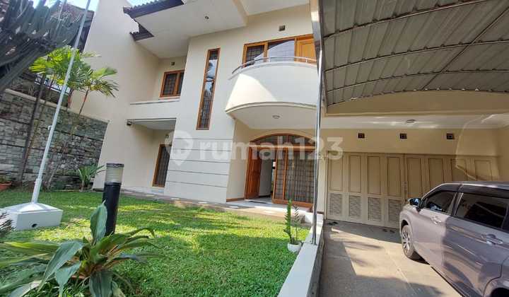 Dieswakan Rumah Nyaman Dan Asri Di Daerah Setrasari Siaphuni