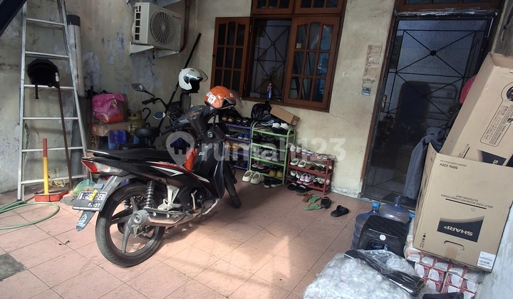 Rumah 2 Lantai Kerajinan,Gajahmada Kota