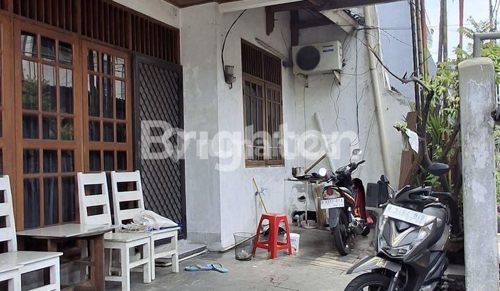 Tanjung Duren 2-Story House Tanjung Duren 2-Story House