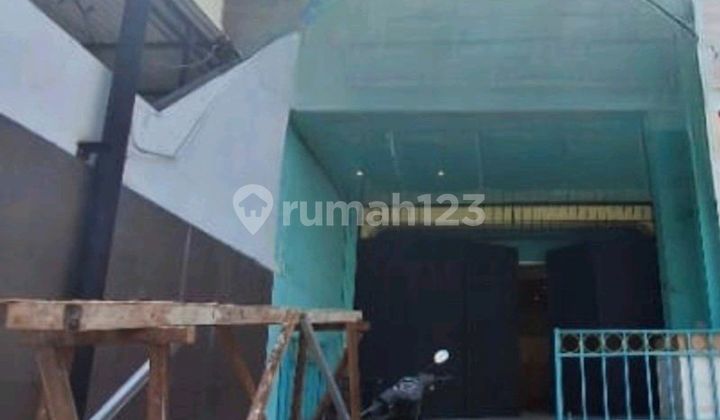 Ruko 3.5 Lantai Taman Ratu Letak Strategis