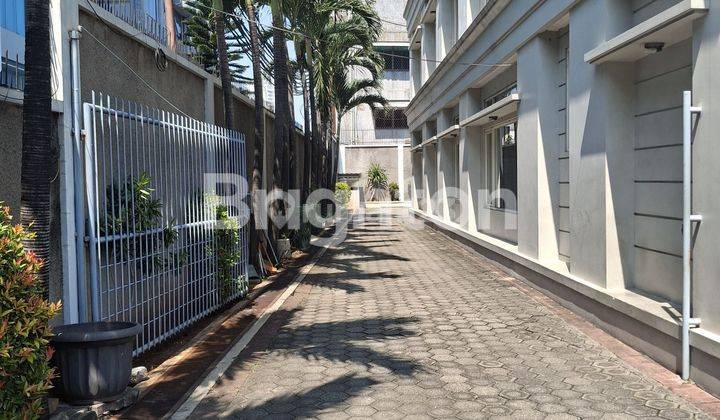 GEDUNG UNTUK KANTOR DI TANAH ABANG 500M2 LANTAI 2 DAN LANTAI 3, BEBAS GANJIL GENAP 5 MENIT KE MRT BUNDARAN HI 2
