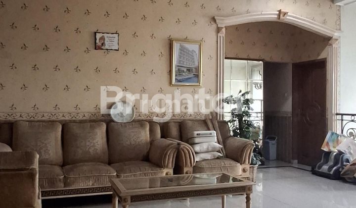 Rumah 2,5 Lantai Grogol 2