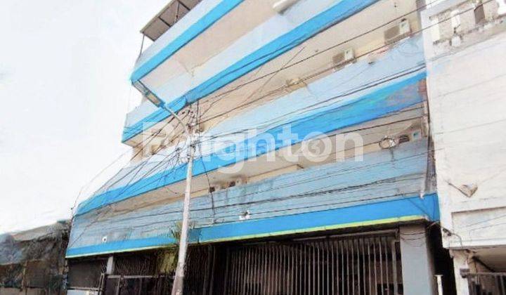 RUMAH KOST TAWAKAL / TOMANG 60 KAMAR, SELALU FULL KRN SGT STRATEGIS UTK MAHASISWA DAN KARYAWAN, TEPAT DI BELAKANG TRISAKTI DAN UNTAR (JALAN KAKI 5MENIT) 1