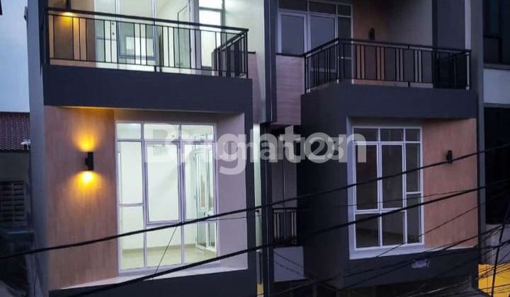 RUMAH BARU 3 LANTAI DURI KEPA 2