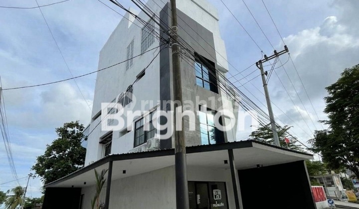 Dijual Tanah Dan Bangunan, Lokasi Di Soedirman 1