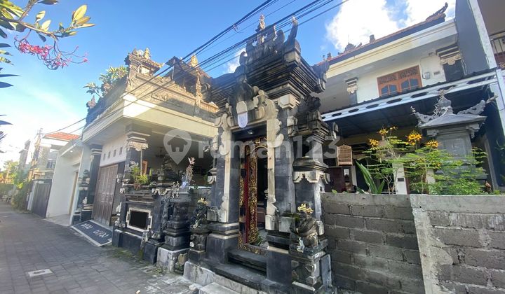 Rumah Style Bali 2Lantai Jalan Merpati Monang Maning Denpasar