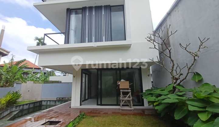 Villa Baru 2 Lantai Semi Furnished Diarea Batubolong Canggu Villa Baru 2 Lantai Semi Furnished Diarea Batubolong Canggu