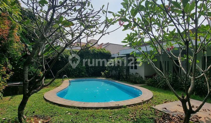 HOUSE OF KEMANG WIITH POOL AND GARDEN