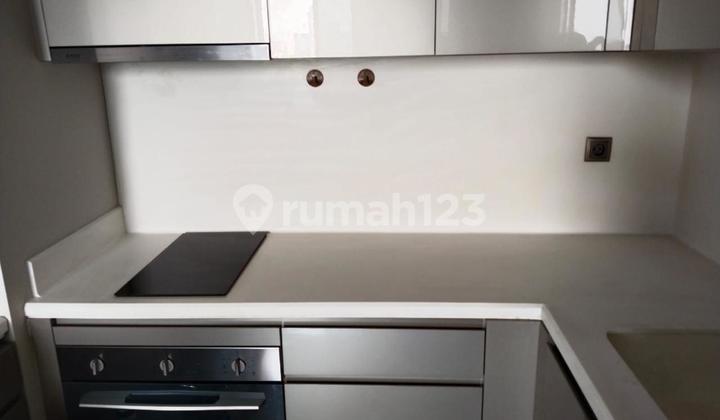 APARTMENT DISTRICT 8 1BR FURNISHED 2