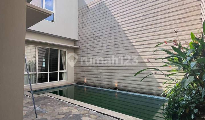 HOUSE OF KEBAYORAN BARU SENOPATI 4 KAMAR 4000USD PERMONTH