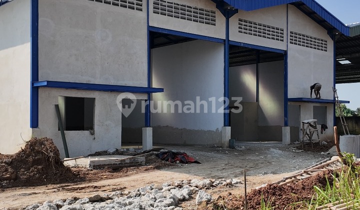 For Rent New Warehouse 300m2 Area Sangiang Tangerang 24-Hour Security For Rent New Warehouse 300m2 Area Sangiang Tangerang 24-Hour Security