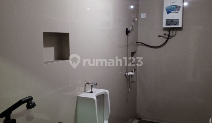 Dijual Rumah 3 Lantai - Poris Indah, Tangerang 2